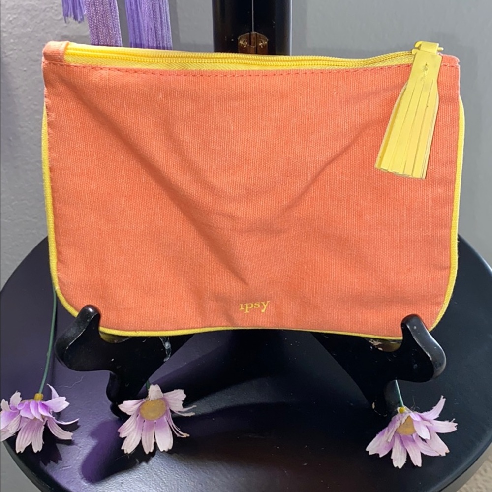 Makeup bag